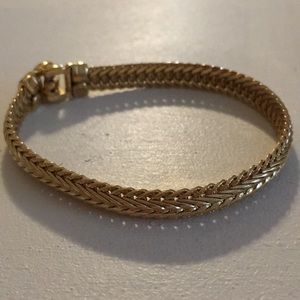 Free bracelet